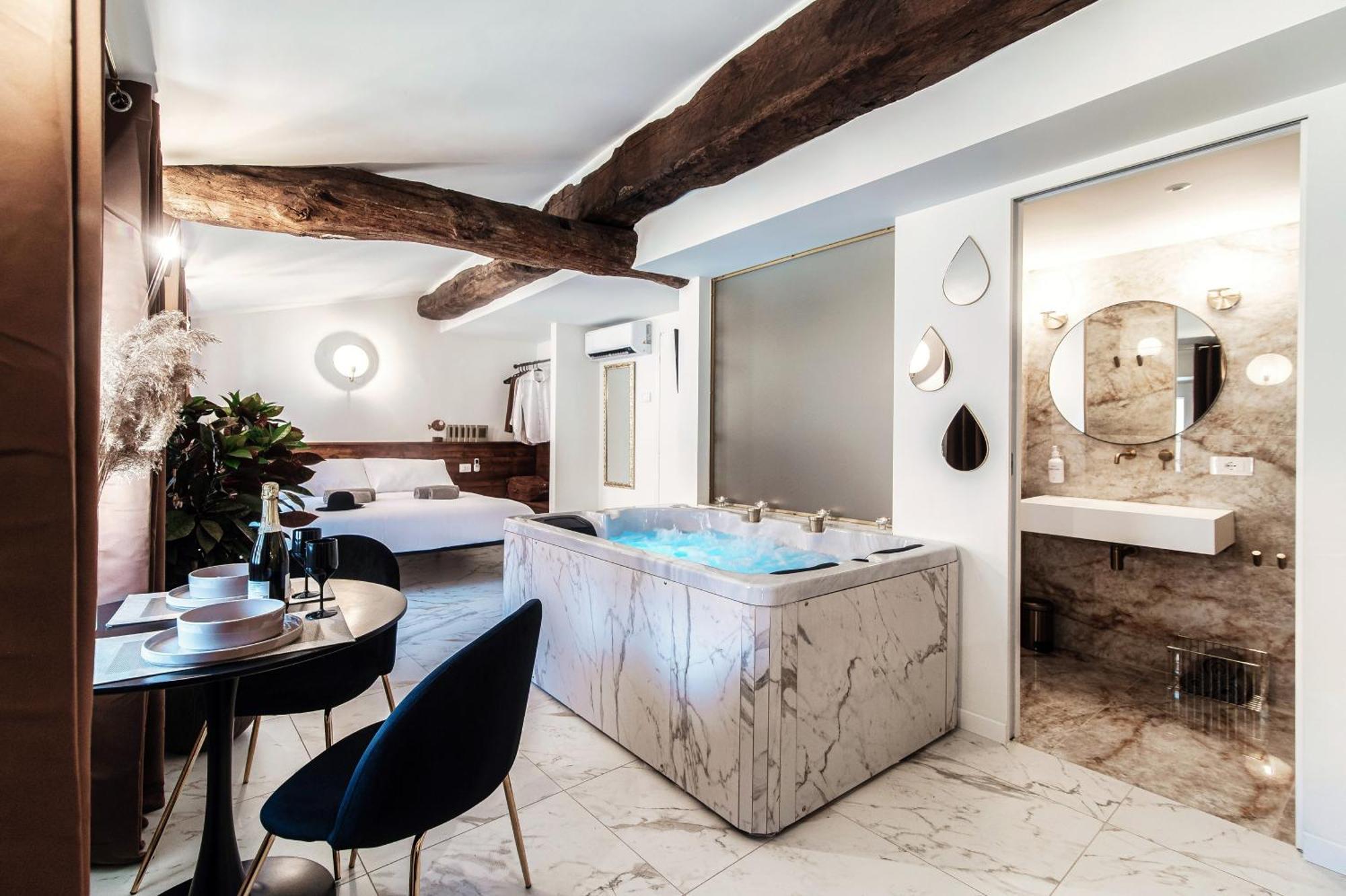Sahara & Amazzonia Luxury Rooms- The House Of Travelers Como Exterior foto